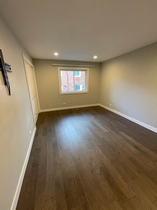 Photo - 1160 Osterman Ave