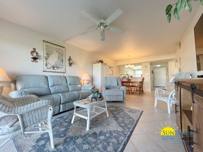 Photo - El Matador Furnished Condo with many Ameni... Unidad 511