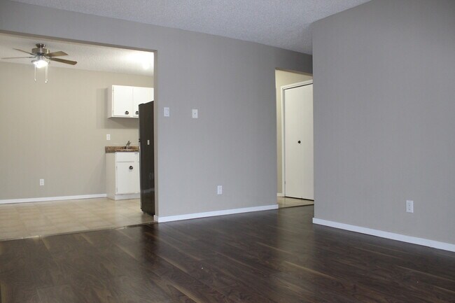 Photo - Cardona Place