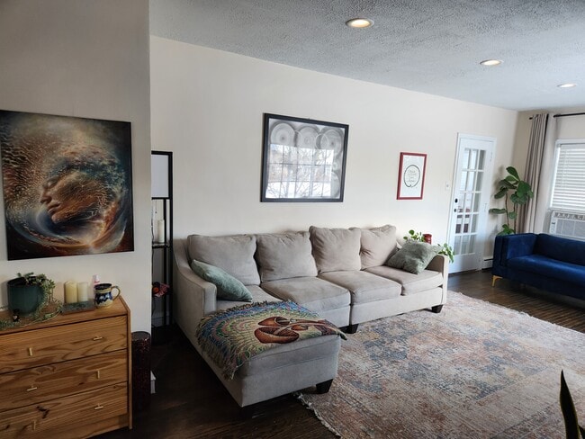 Photo - 340 Kingston Ave