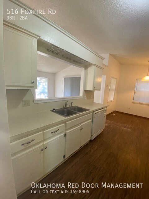 Photo - 516 Foxfire Rd