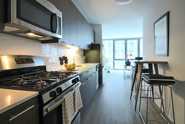 Photo - 643 N Wells St Unit 2309
