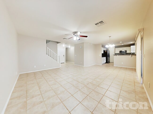 Photo - 15204 N El Frio Ct