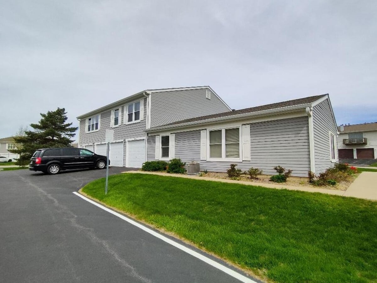 Photo - 1044 Boston Hbr