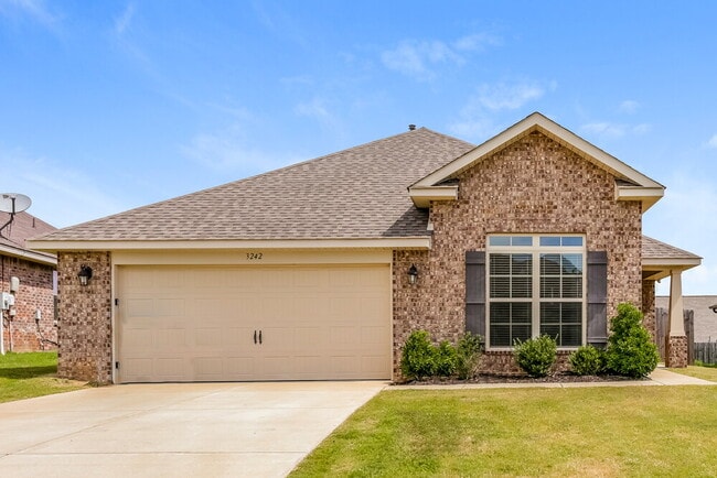 Building Photo - 3242 Earlcastle Dr