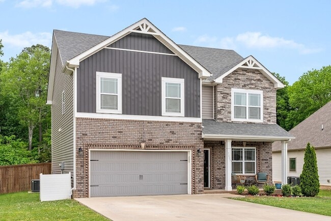 Photo - 1607 Ellie Piper Cir