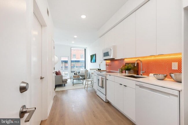 Photo - 1141 N Front St Unidad 607