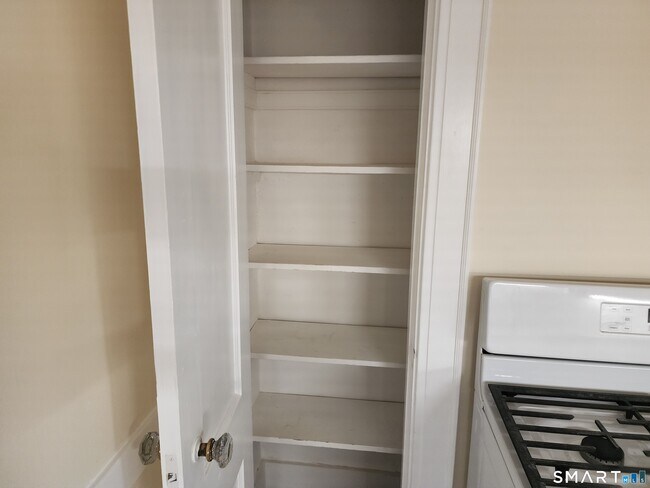 380 McKinley Ave Unit 1