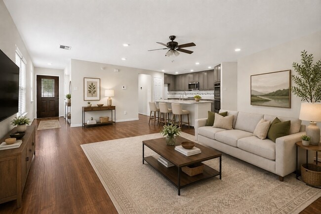 Building Photo - 5202 Pine Forest Ridge St
