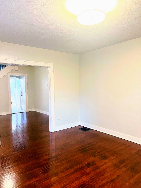 Photo - 607 N Oxford St Unidad 607 N Oxford St