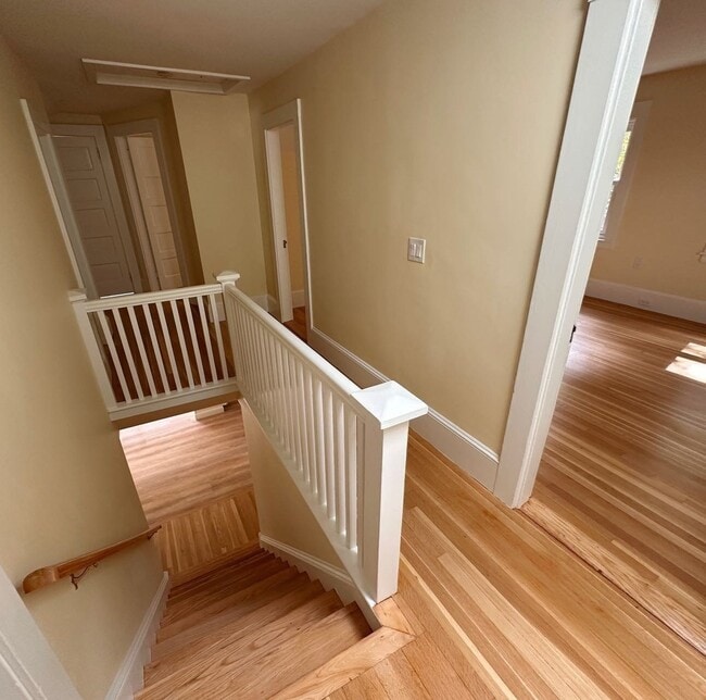 Photo - 75 Woodchester Dr