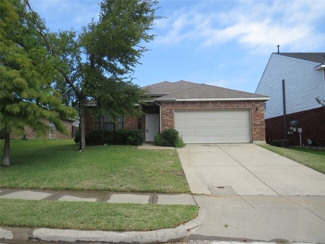 Photo - 2821 Hilcroft Ave