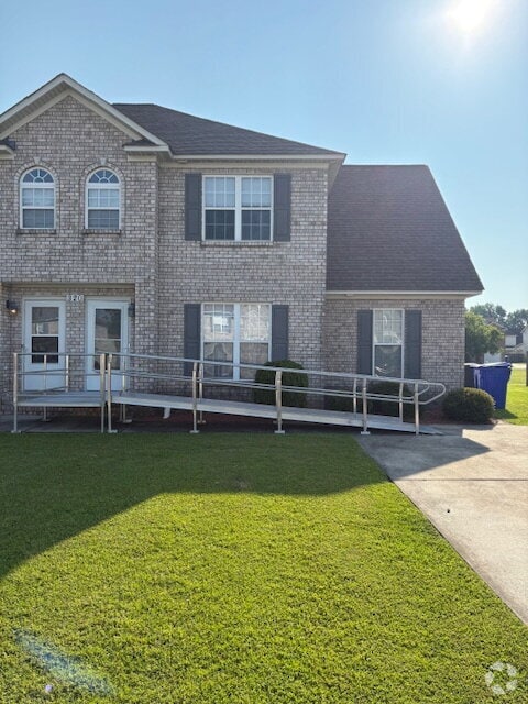 Building Photo - 320 S Square Dr Rental