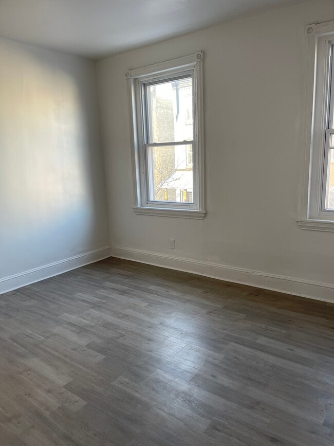 Photo - 867 N 50th St Unidad 1fl