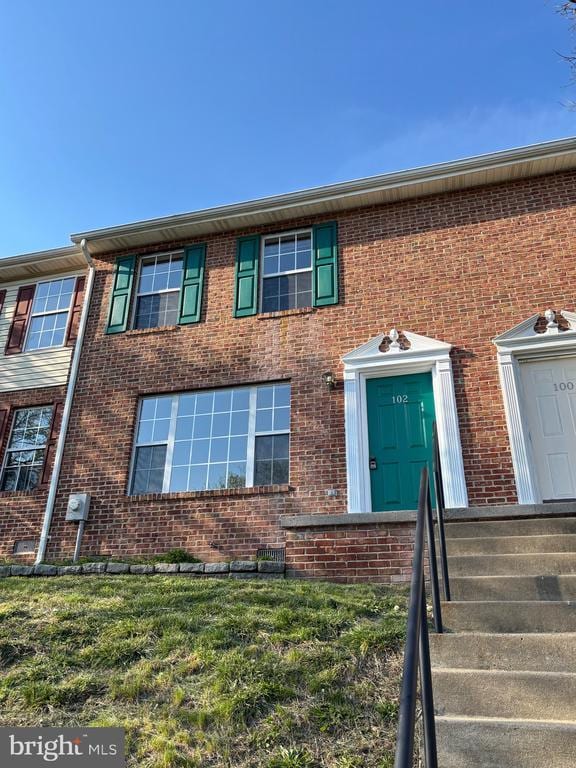 Photo - 102 Waterford Ln