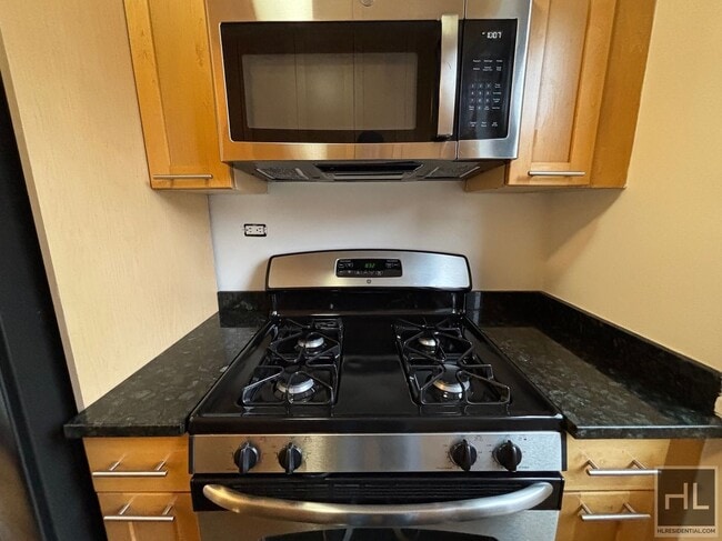 Photo - Fourth Avenue Unidad 11B