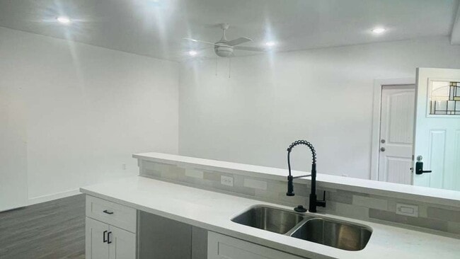 Photo - ? Brand-New Unit – 3 Bedrooms, 2.5 Bathroo...