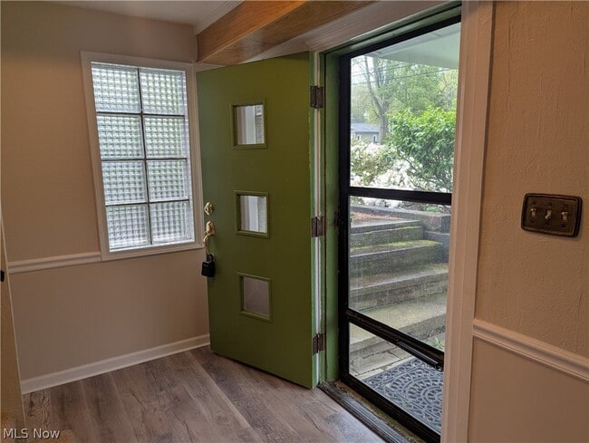 Photo - 707 Bell Rd