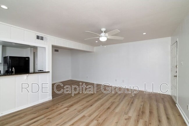 Photo - 2816 Throckmorton St Unit 7