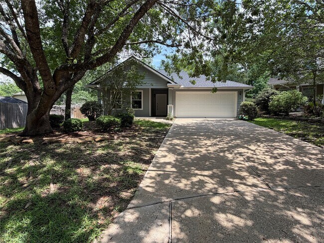 Photo - 10 Druids Glen Pl