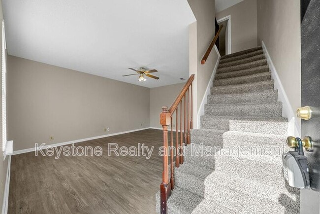 Photo - 3280 Tower Dr