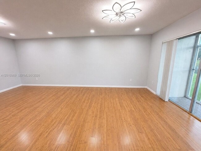 Photo - 2461 SW 82nd Ave Unit 103