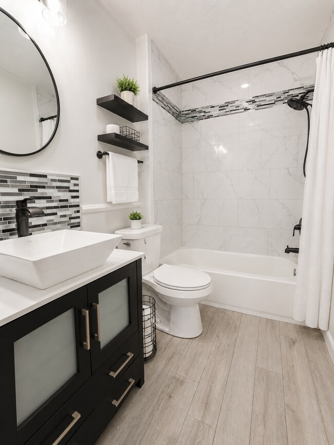 Photo - 128 Quail Hollow Dr