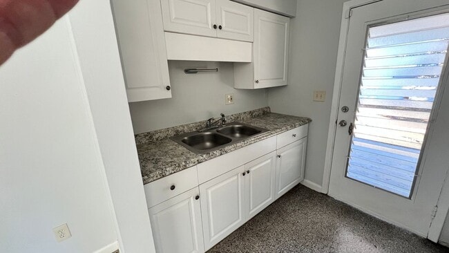 Photo - 2323 Belmar Dr