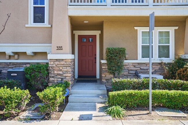 Photo - 1800 Oak St