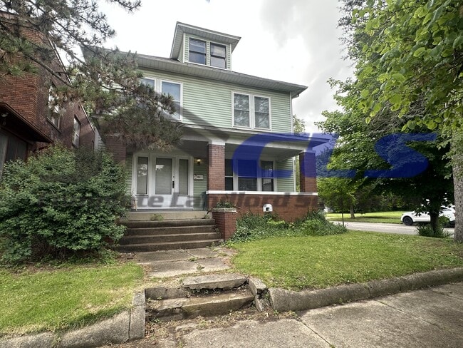 Photo - 1301 S 9th St House