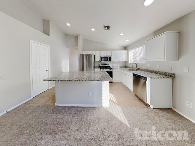 Photo - 45539 W Sky Ln