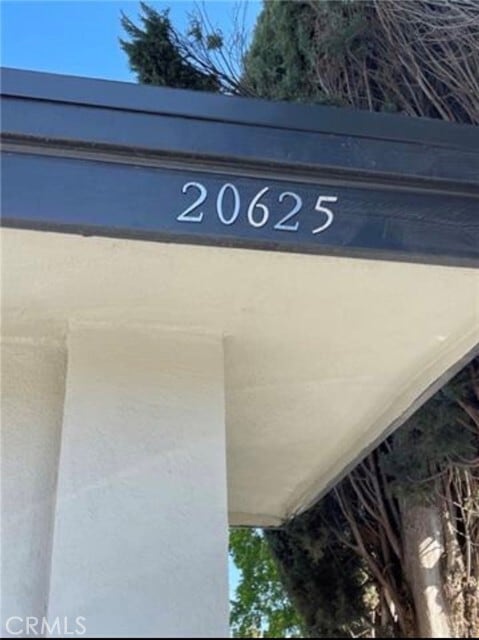 Photo - 20627 Tuba St