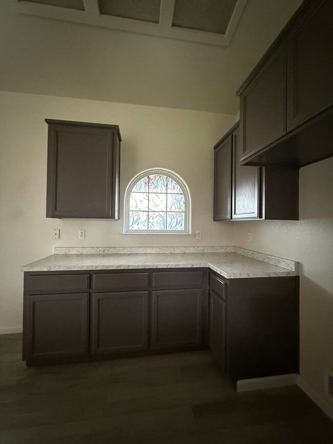 Photo - Beautiful 4 bedroom 2 bath home