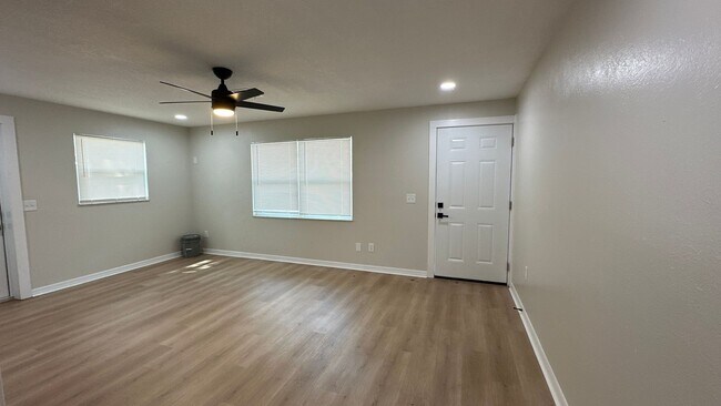 Photo - 5109 9th St Unit 38620