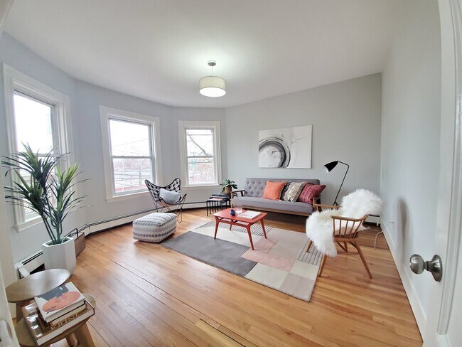 Photo - 25 Kensington Ave Unit 2