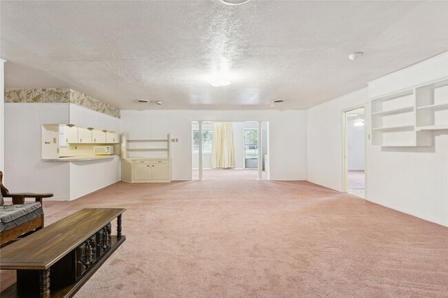 Photo - 2303 Kipling St