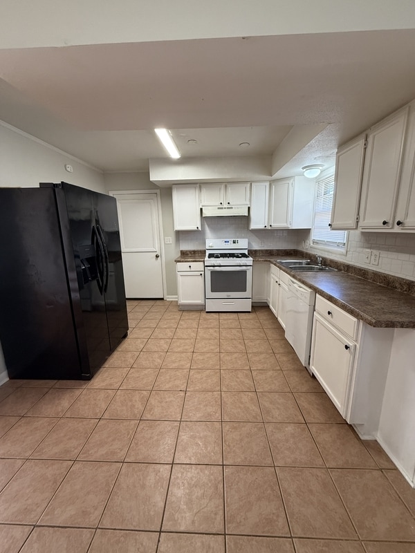 Photo - 3616 Hester Ln NW