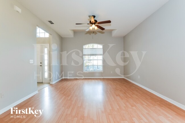 2530 Dwyer Ln