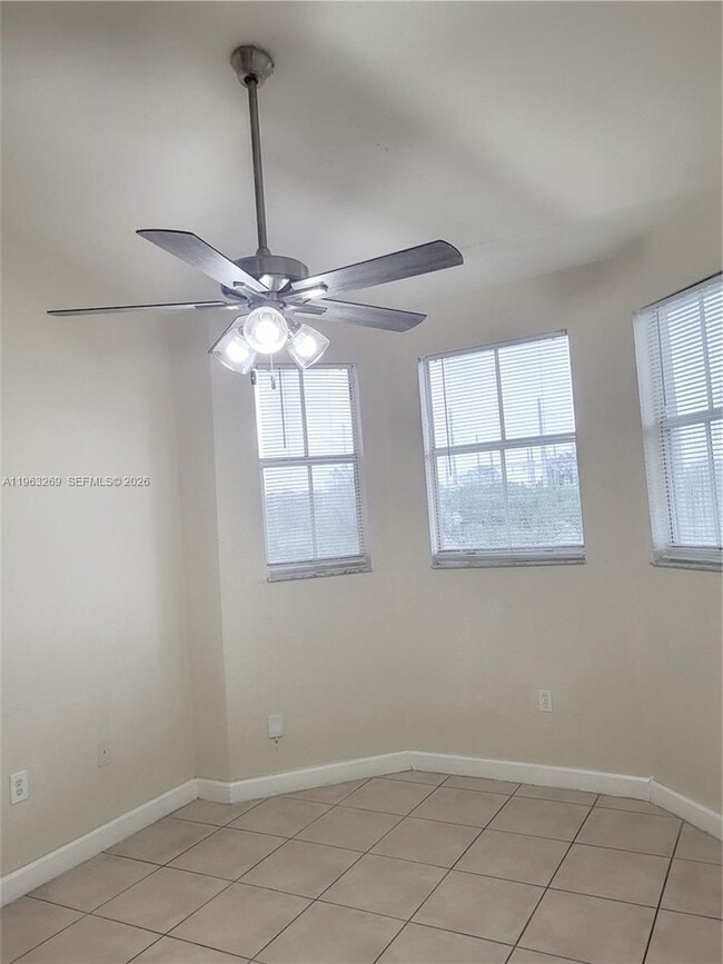 Photo - 2551 SE 16th Terrace Unit 203