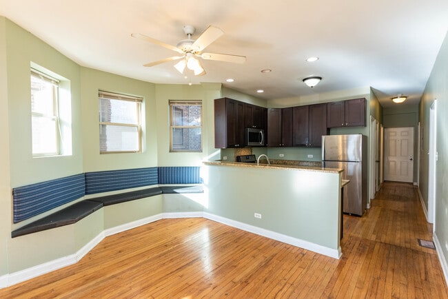 Building Photo - 2812 E 76th St Unit #3 Rental