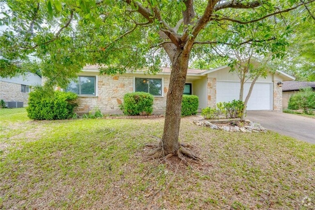 Building Photo - 908 Spring Tree St Rental