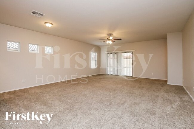 Photo - 8811 S 57th Ln