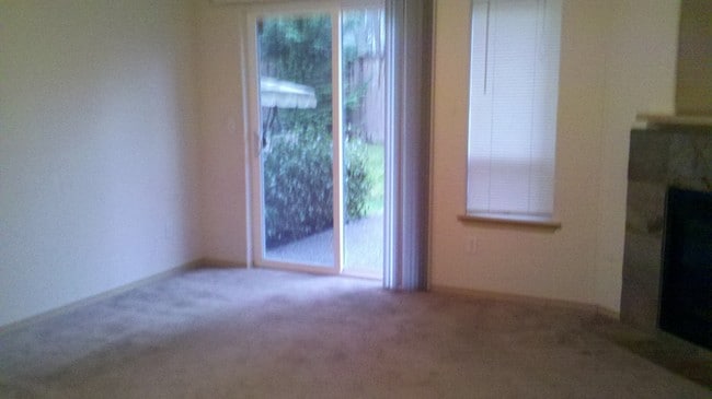 Photo - 4913 180th St SW