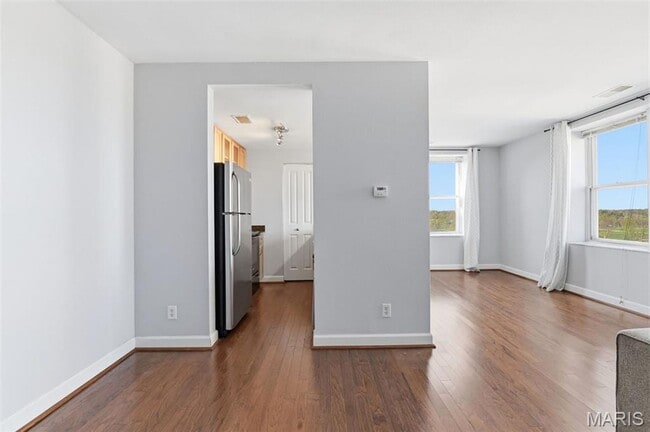 Photo - Partially Furnished West End Condo for Rent!