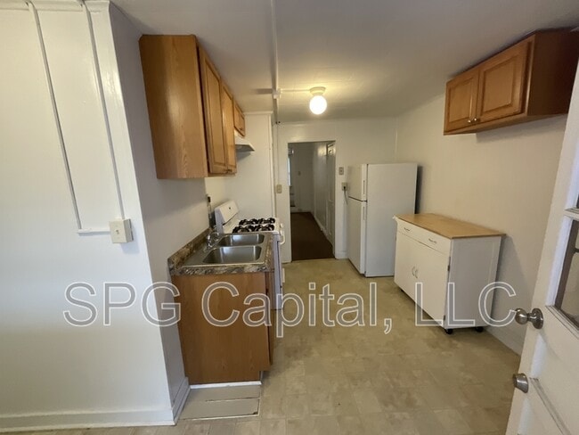 Photo - 61 E Middle St