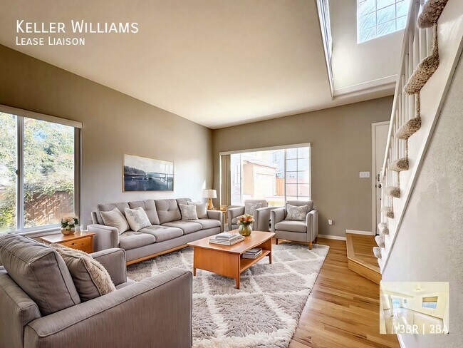 1237 Laurenwood Way