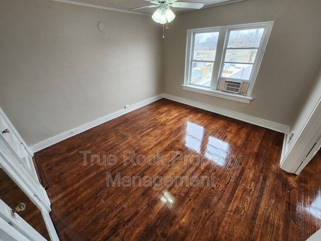 Photo - 804 E Main St