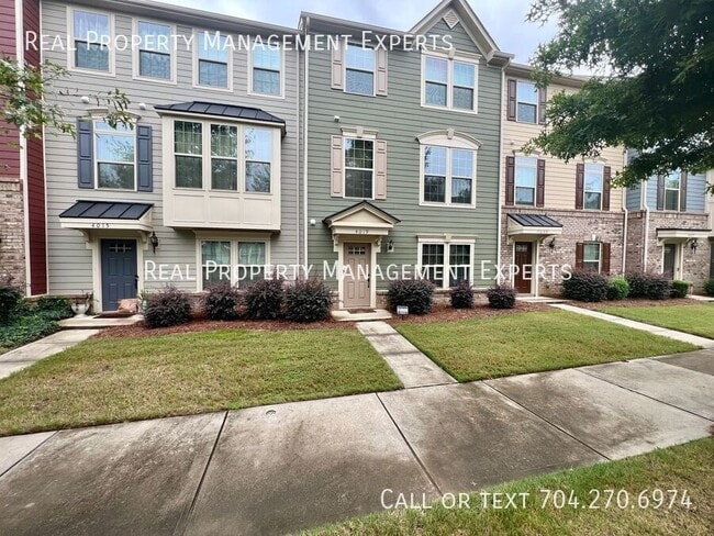 Building Photo - 4019 Zilker Park Dr Rental