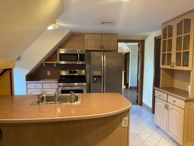 Photo - 112 Lancaster St Unit 2