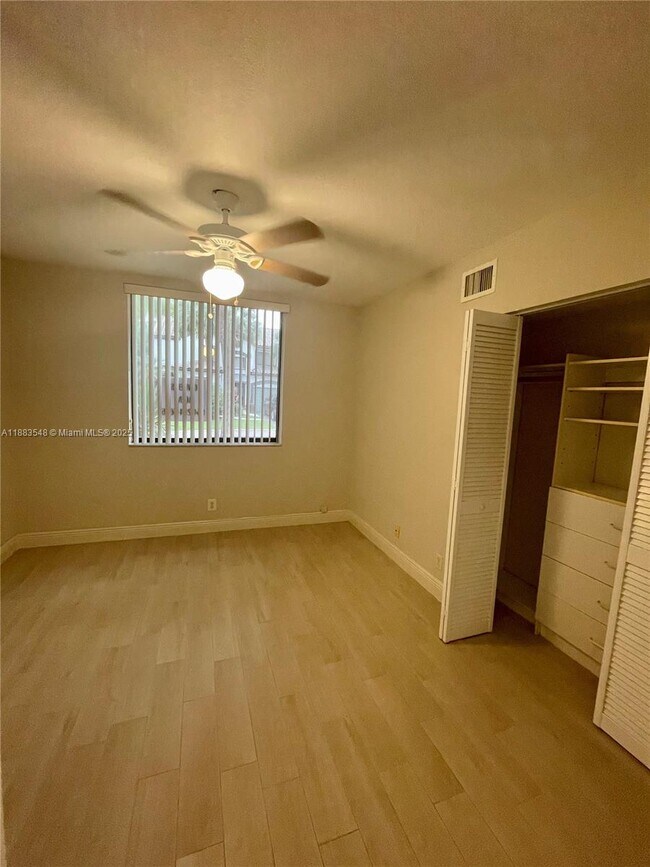 Photo - 7525 NW 61st Ter